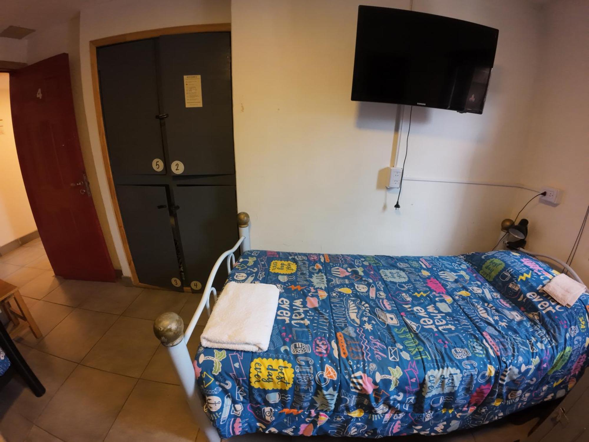 Temiscira Hostel Сан-Карлос-де-Барилоче Экстерьер фото