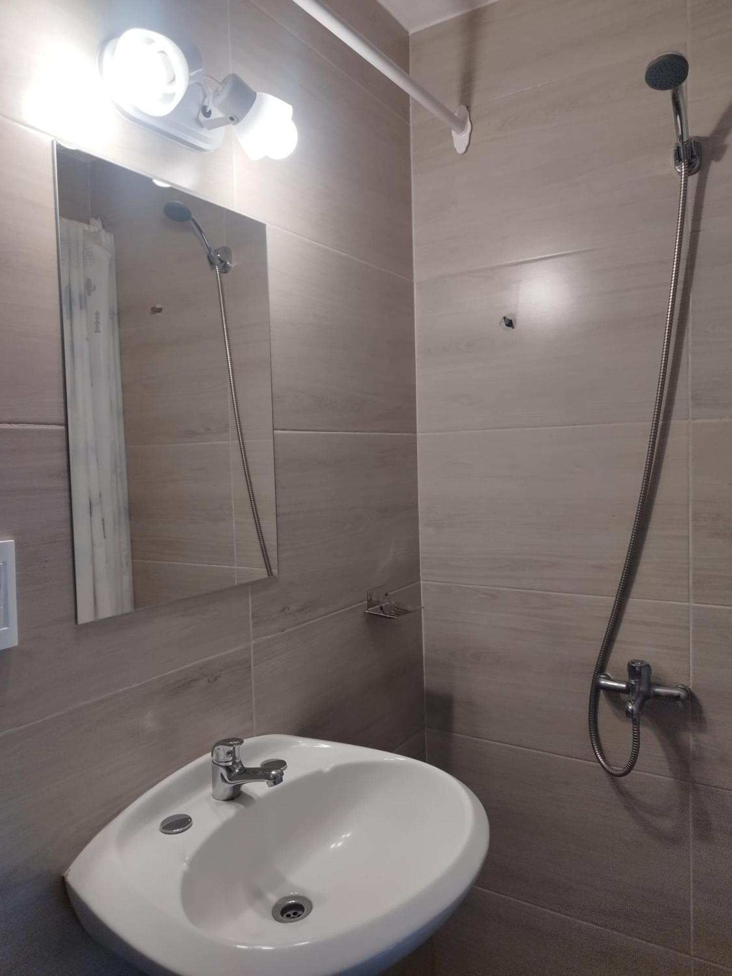 Temiscira Hostel Сан-Карлос-де-Барилоче Экстерьер фото