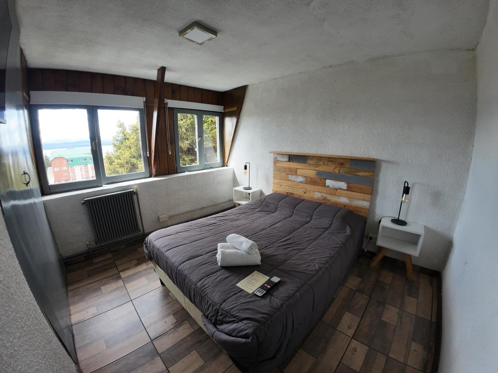 Temiscira Hostel Сан-Карлос-де-Барилоче Экстерьер фото